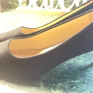 Dream Pairs Black Suede Kitten Heels